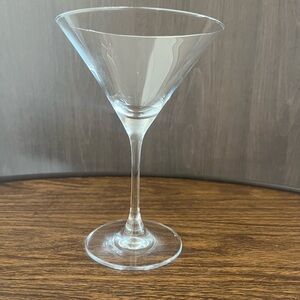 Crate & Barrel Martini Glass Clear Modern Cocktail Glass Thin Stem Minimalist